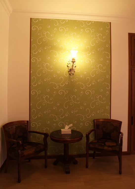 Azoyan Guest House エレバン エクステリア 写真